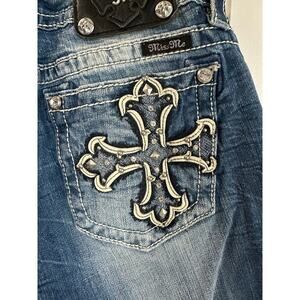 Miss me Cuffed Capri Jeans Women 28 Western Cowgirl Bejeweled Glam Aztec Stain